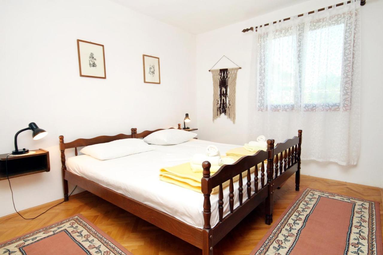 Apartment Zavala 594B Jelsa  Eksteriør bilde