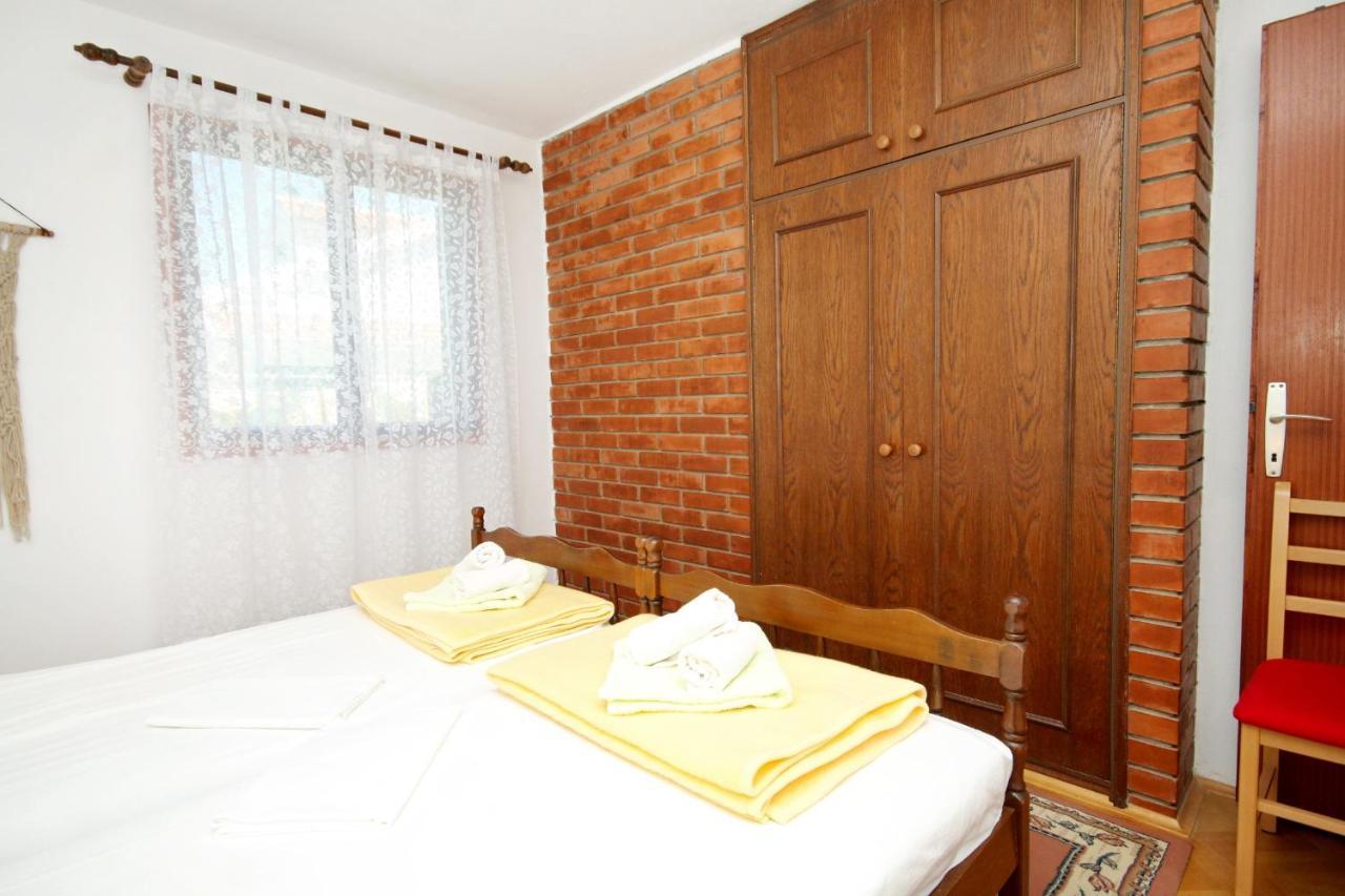 Apartment Zavala 594B Jelsa  Eksteriør bilde
